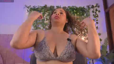 leilapom online show from June 28, 2:45 pm