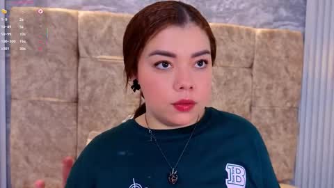 leilapons online show from February 7, 6:11 pm