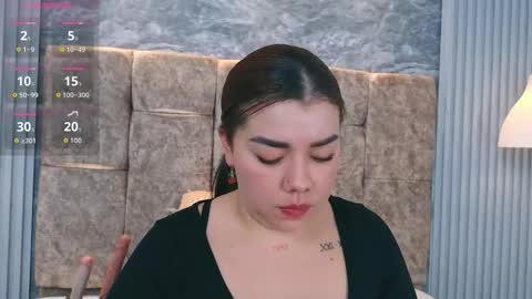 leilapons online show from March 21, 7:28 pm