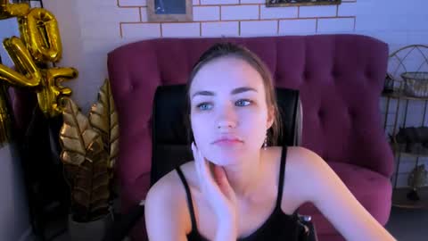 Snapshot of leilarai chatting on February 28, 11:14 am Leila Rai online show from February 28, 11:14 am