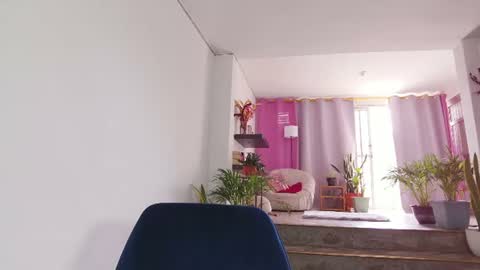 Leja online show from July 18, 3:38 pm
