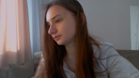 Snapshot of lelia_vibe chatting on May 6, 3:35 am Lelia online show from May 6, 3:35 am
