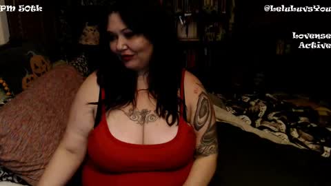 Snapshot of leluluvsyou chatting on December 4, 7:50 am Lelu Fallas online show from December 4, 7:50 am