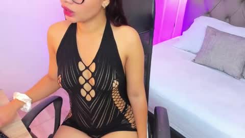 L E N A online show from September 23, 12:08 pm