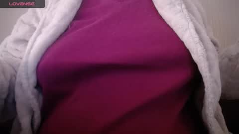 lenagolden online show from February 13, 7:48 am