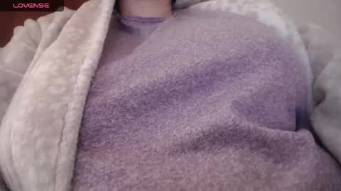 lenagolden online show from April 20, 7:11 am