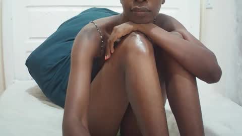 Snapshot of lenah6 chatting on November 5, 7:25 pm lenah6 online show from November 5, 7:25 pm