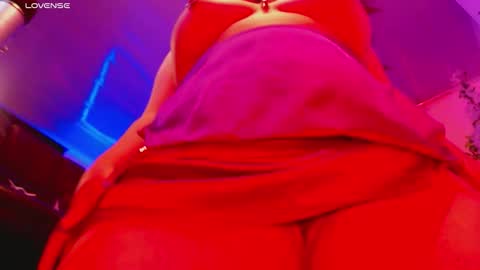 Snapshot of lenasweetx chatting on January 15, 3:49 pm Lenna Kang online show from January 15, 3:49 pm