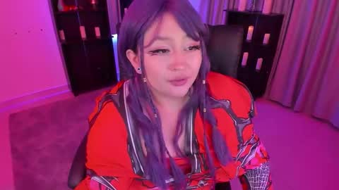 Lenna Kang online show from March 7, 5:32 pm