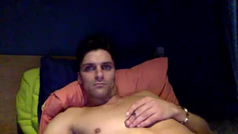 Armando online show from October 31, 2:40 pm