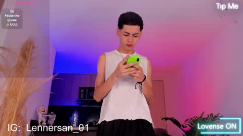 Lenner INDEPENDENT MODEL online show from February 1, 6:32 am