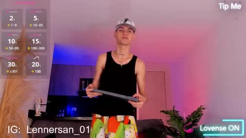 Lenner INDEPENDENT MODEL online show from February 9, 9:05 am