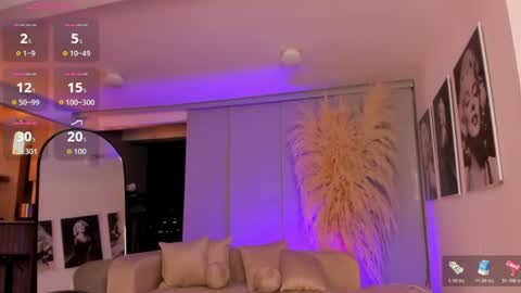 Snapshot of lennercollins_ chatting on June 21, 12:02 am Lenner INDEPENDENT MODEL online show from June 21, 12:02 am
