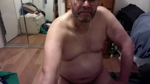 Snapshot of lennyfife chatting on February 26, 7:05 pm Pussylicker online show from February 26, 7:05 pm