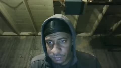 leo199984 online show from March 2, 2:58 am