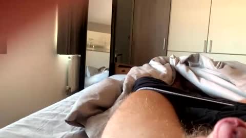 leo41231 online show from April 13, 8:09 am