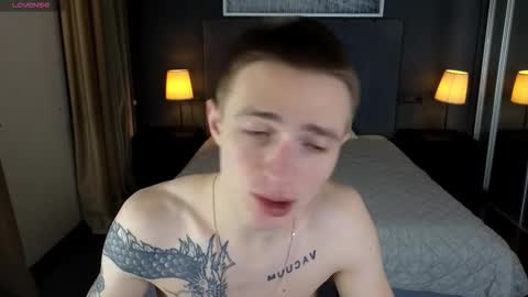 Snapshot of leo__miller chatting on January 6, 4:00 pm LEO online show from January 6, 4:00 pm