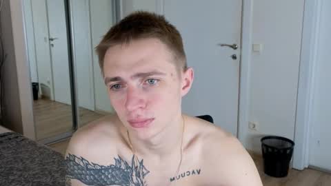 Snapshot of leo__miller chatting on January 12, 4:34 pm LEO online show from January 12, 4:34 pm