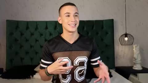 leo online show from March 6, 12:54 am