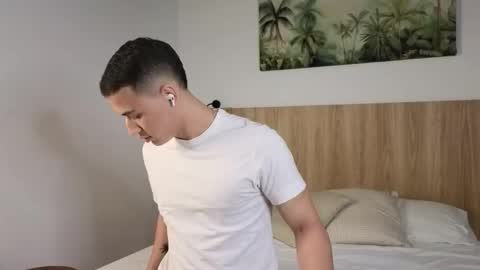 leo online show from October 19, 7:53 am