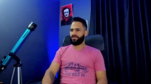 Leo  Diaz online show from December 30, 11:17 pm