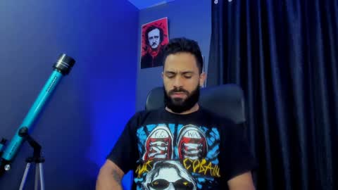 Leo  Diaz online show from January 10, 1:53 am