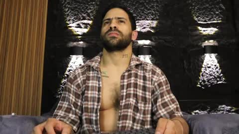 Leo  Diaz online show from May 22, 11:10 pm