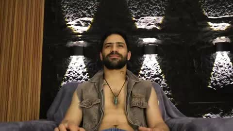 Leo  Diaz online show from May 26, 1:01 am