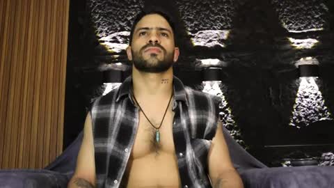 Leo  Diaz online show from May 29, 12:08 am