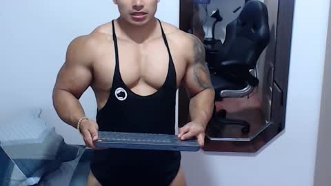 Leo online show from February 24, 2:42 am