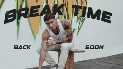 Leo independent model online show from November 24, 11:26 pm