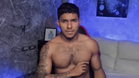 Leo independent model online show from February 25, 1:26 am