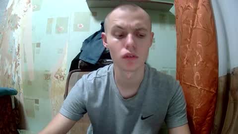Snapshot of leo_timm chatting on September 14, 8:08 pm leo_timm online show from September 14, 8:08 pm