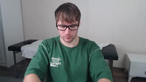 Snapshot of leoackerman chatting on October 15, 2:50 pm leoackerman online show from October 15, 2:50 pm