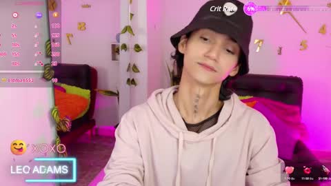 Snapshot of leoadamss chatting on February 24, 1:53 pm Leo online show from February 24, 1:53 pm