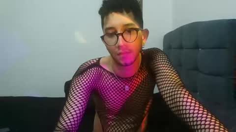 Leoh online show from September 30, 2:38 am