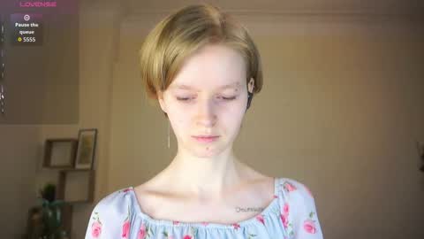 Hello Im Roxy Im just starting my journey here so lets get acquainted online show from March 25, 5:08 pm