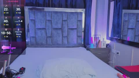 leomonnroe online show from April 2, 6:05 pm