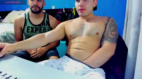 Leon Hart online show from January 2, 6:01 pm