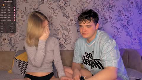 Leon and Lily online show from January 17, 4:47 pm