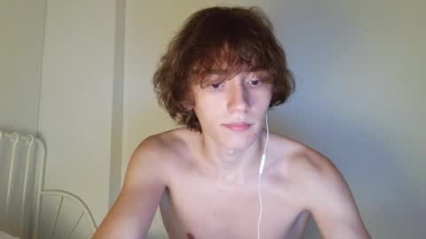 Snapshot of leon_heart666 chatting on April 1, 9:12 pm Leon online show from April 1, 9:12 pm