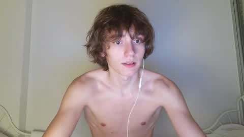 Snapshot of leon_heart666 chatting on April 7, 9:15 pm Leon online show from April 7, 9:15 pm