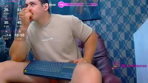 Snapshot of leon_ssmoron chatting on June 23, 6:11 am Leon Smoron online show from June 23, 6:11 am