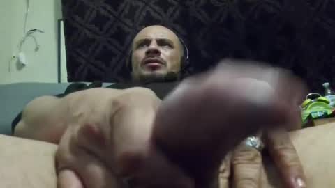 Snapshot of leonar0101 chatting on January 20, 7:04 am leonar0101 online show from January 20, 7:04 am