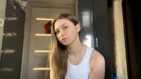 Lina online show from January 16, 9:35 am