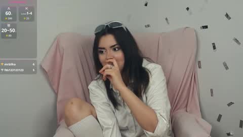 Snapshot of leonardarizk chatting on September 9, 9:14 pm Mia online show from September 9, 9:14 pm