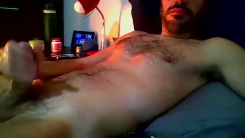 Leonars online show from January 4, 6:30 pm