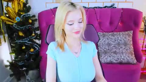 leonastone online show from January 8, 5:59 pm