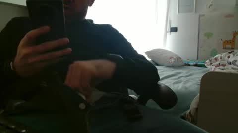 Snapshot of leone44 chatting on January 30, 8:22 am angel e sonia online show from January 30, 8:22 am