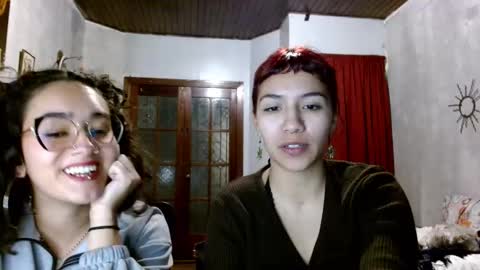 Snapshot of leonelablues chatting on September 15, 4:45 am leonela online show from September 15, 4:45 am